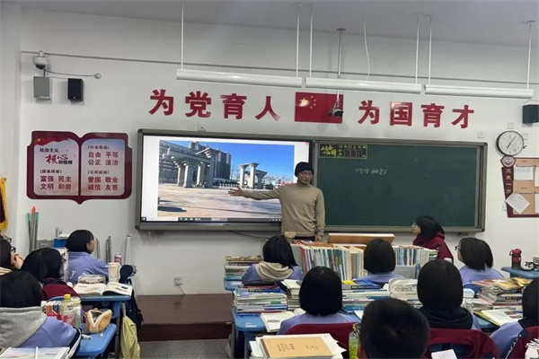 Beat365中文官方网站康复医学院“寒假母校行”社会实践活动（二）