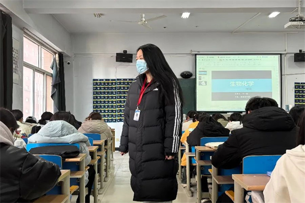 “三进”新程启，学态更整齐