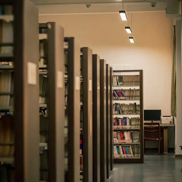 书海扬帆，智行校园——我院举办读书笔记活动