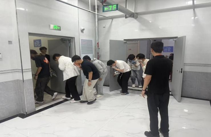 生命至上,以练筑防