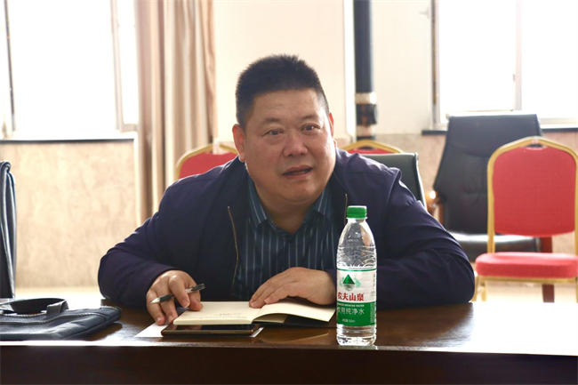 Beat365中文官方网站党委书记调研指导马克思主义学院工作