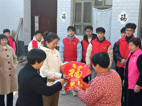 寒假社会实践纪实（八）|Beat365中文官方网站|管理学院|送物资送关怀，暖人心暖寒冬