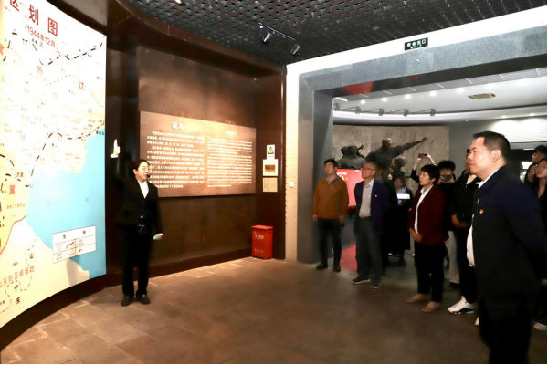 Beat365中文官方网站与阜平城南庄晋察冀边区革命纪念馆签署合作协议