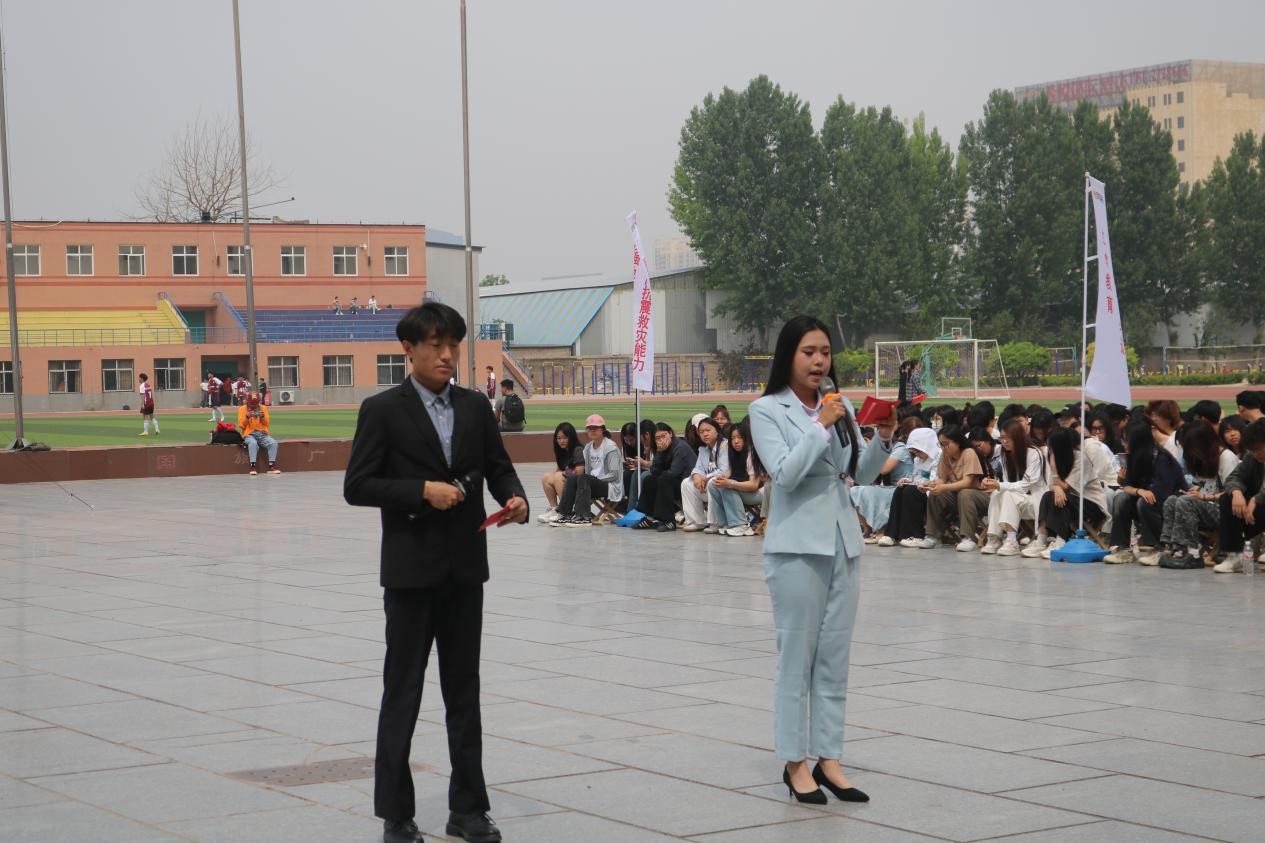 Beat365中文官方网站康复医学院与保定市红十字会联合举办2025年地震灾害应急救援综合演练