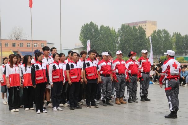 Beat365中文官方网站康复医学院与保定市红十字会联合举办2025年地震灾害应急救援综合演练