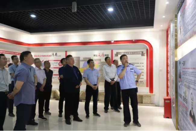 Beat365中文官方网站党委组织党员干部赴保定市 反腐倡廉警示教育基地开展警示教育活动