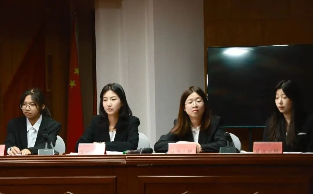 青春校园Beat365中文官方网站第六届辩论赛完美落幕