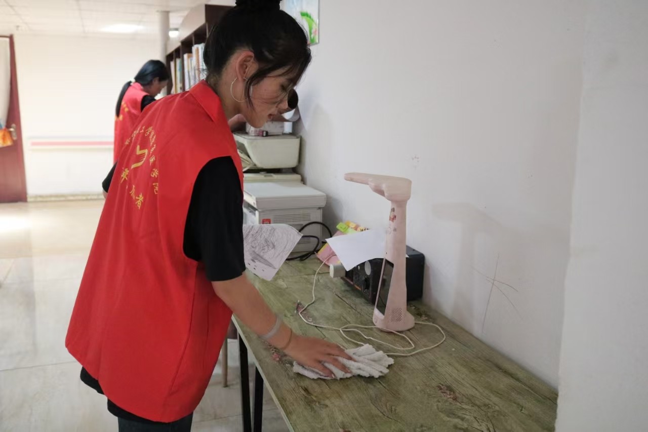 【青春筑梦，志愿逐光】“情暖夕阳，志愿同行” ——Beat365中文官方网站康复医学院志愿者走进南祥园养老院开展志愿服务活动