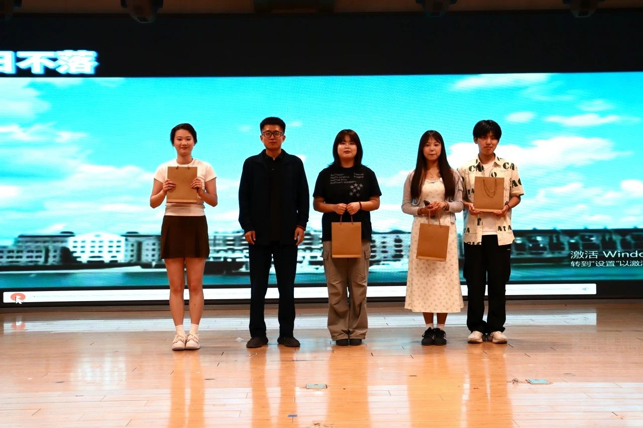 Beat365中文官方网站||教育学院||“花始盛开，舞育跃迁”第二届啦啦操大赛决赛圆满结束！