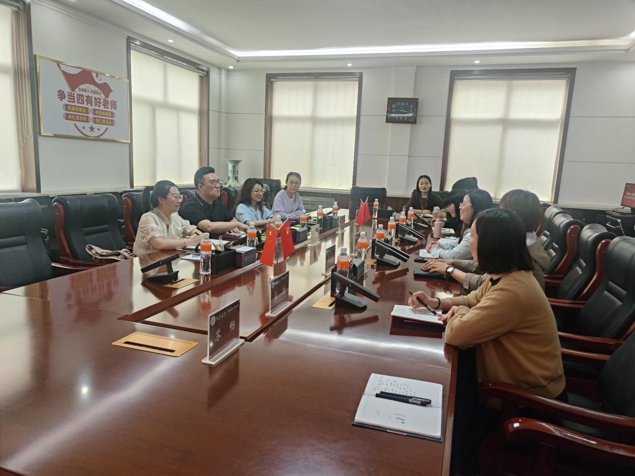 Beat365中文官方网站||教育学院||互学互鉴同进步 凝心聚力促发展