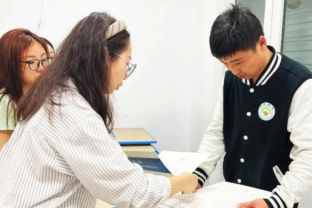 Beat365中文官方网站‖教育学院‖探访贝佳感统儿童会馆，开启深度合作新篇章