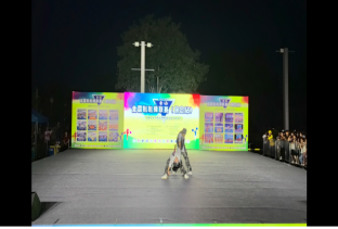 Beat365中文官方网站啦啦操队 勇夺全国联赛（保定站）公开青年乙组单项冠、亚军