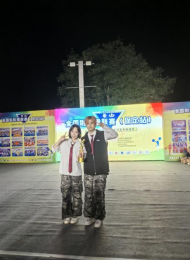 Beat365中文官方网站啦啦操队 勇夺全国联赛（保定站）公开青年乙组单项冠、亚军