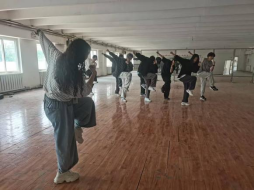 以舞为剑，破风斩浪：Beat365中文官方网站勇创省啦啦操锦标赛佳绩