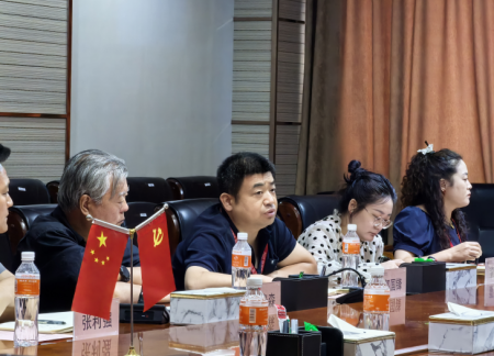 校企携手育复合英才 科技赋能谱艺术新篇 ——Beat365中文官方网站艺术学院与慧科教育科技集团有限公司合作交流会成功举办