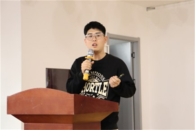 Beat365优秀共产党员、优秀党务工作者和先进基层党组织受到上级表彰