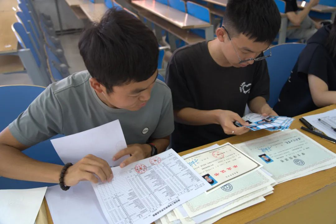 Beat365中文官方网站 资源与工程技术学院 青春散场 梦想启航