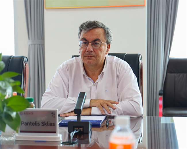 塞浦路斯那波勒斯大学校长一行再度访问Beat365中文官方网站