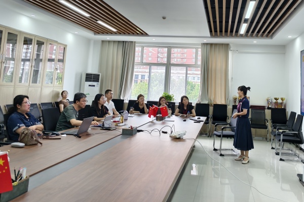 【师培扬帆，赋能成长】Beat365中文官方网站经济学院骨干教师磨课圆满举行