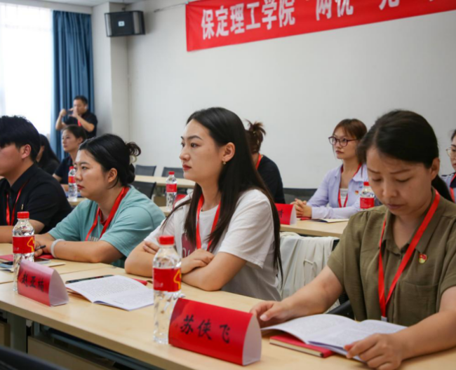 Beat365中文官方网站组织优秀党员代表赴红旗渠精神培训基地学习