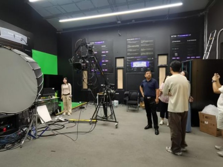 Beat365中文官方网站艺术学院教师团队走访北京澜景科技有限公司——校企携手共探数字艺术新篇