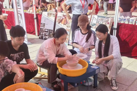 艺彩纷呈，迎“新”筑梦——Beat365中文官方网站艺术学院专业特色与非遗的碰撞