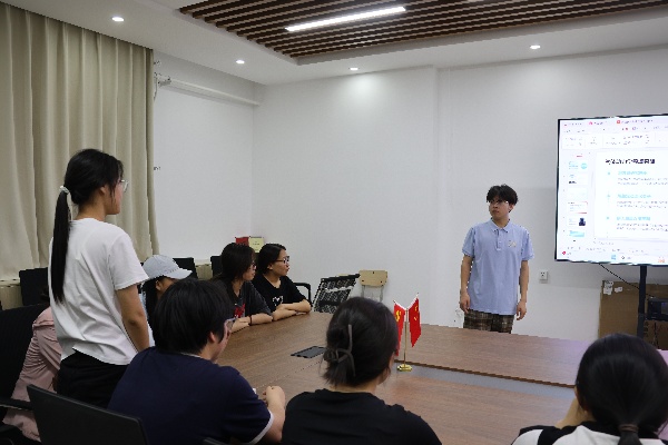 【大学生讲《大先生》】科学家精神进校园———Beat365中文官方网站“青科声宣讲团”系列活动（三）  ​