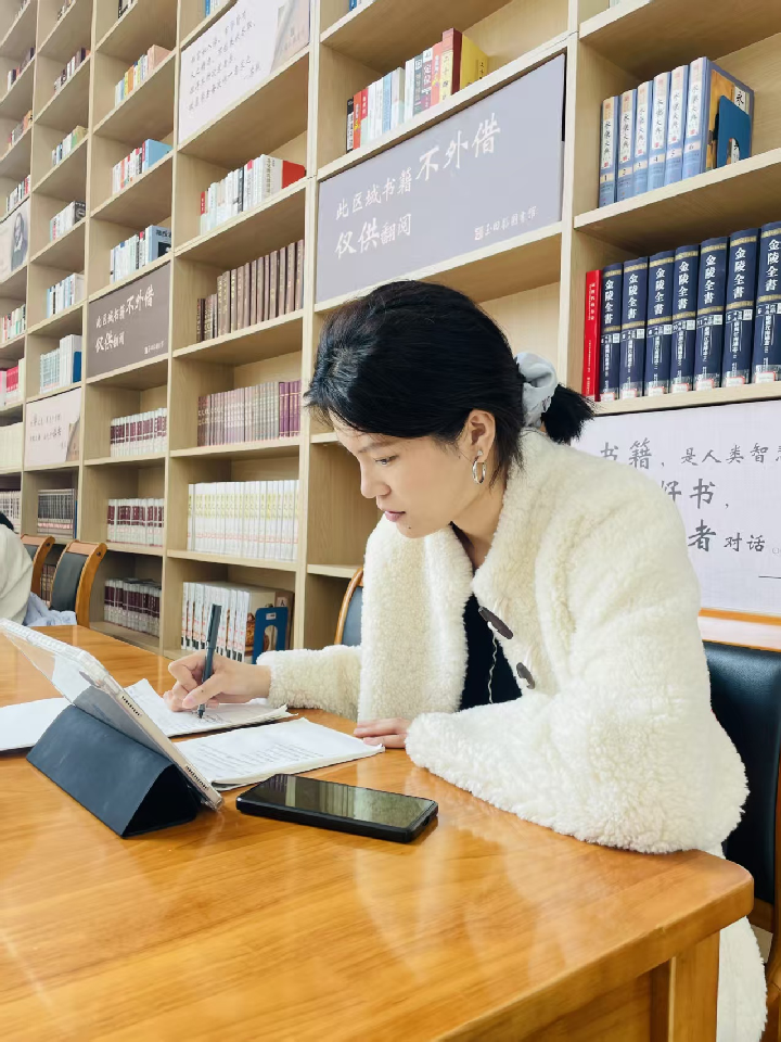 【榜样引领】Beat365中文官方网站2025届优秀考研学子风采展(二)