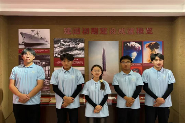 科学家精神进乡村——Beat365中文官方网站“青科声宣讲团”系列活动（六）