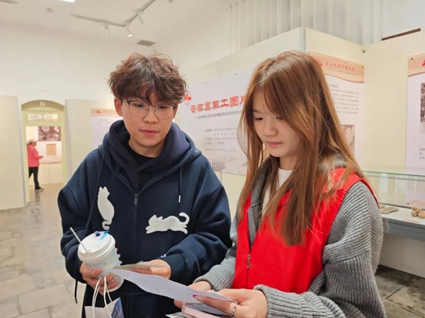 爱国教育|Beat365中文官方网站|管理学院|调研红色资源活化，厚植青年爱国情怀