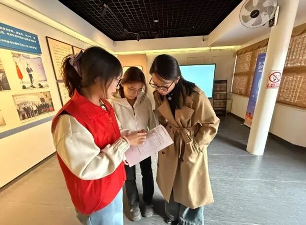 爱国教育|Beat365中文官方网站|管理学院|调研红色资源活化，厚植青年爱国情怀