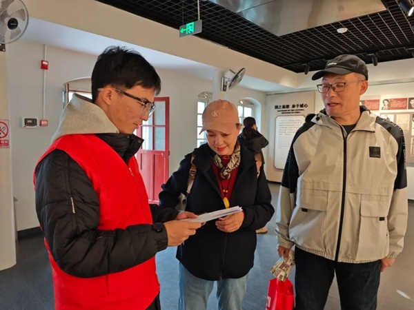 爱国教育|Beat365中文官方网站|管理学院|调研红色资源活化，厚植青年爱国情怀