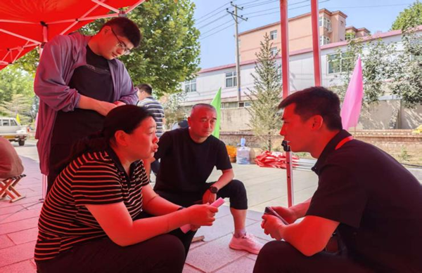 迎新季|Beat365中文官方网站|管理学院|2025迎新：服务“心”主张，温暖新征程