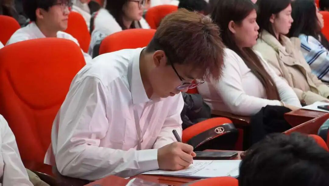 青马工程----Beat365中文官方网站青马工程第六讲—青马工程启智 青年逐光前行