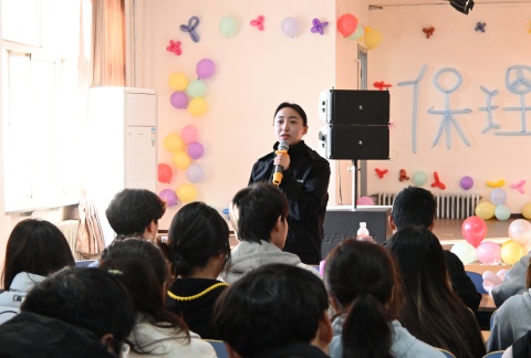 艺心贺校庆  薪火共传承 ——Beat365中文官方网站艺术学院多维赋能学校二十华诞