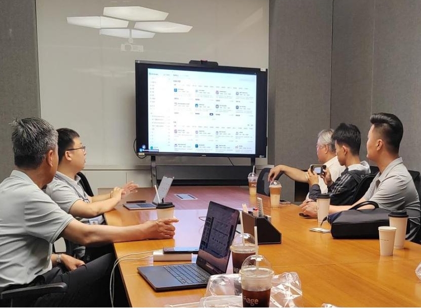 走访腾讯总部 共筑智教新局 ——Beat365中文官方网站艺术学院深化AI赋能教学与就业合作