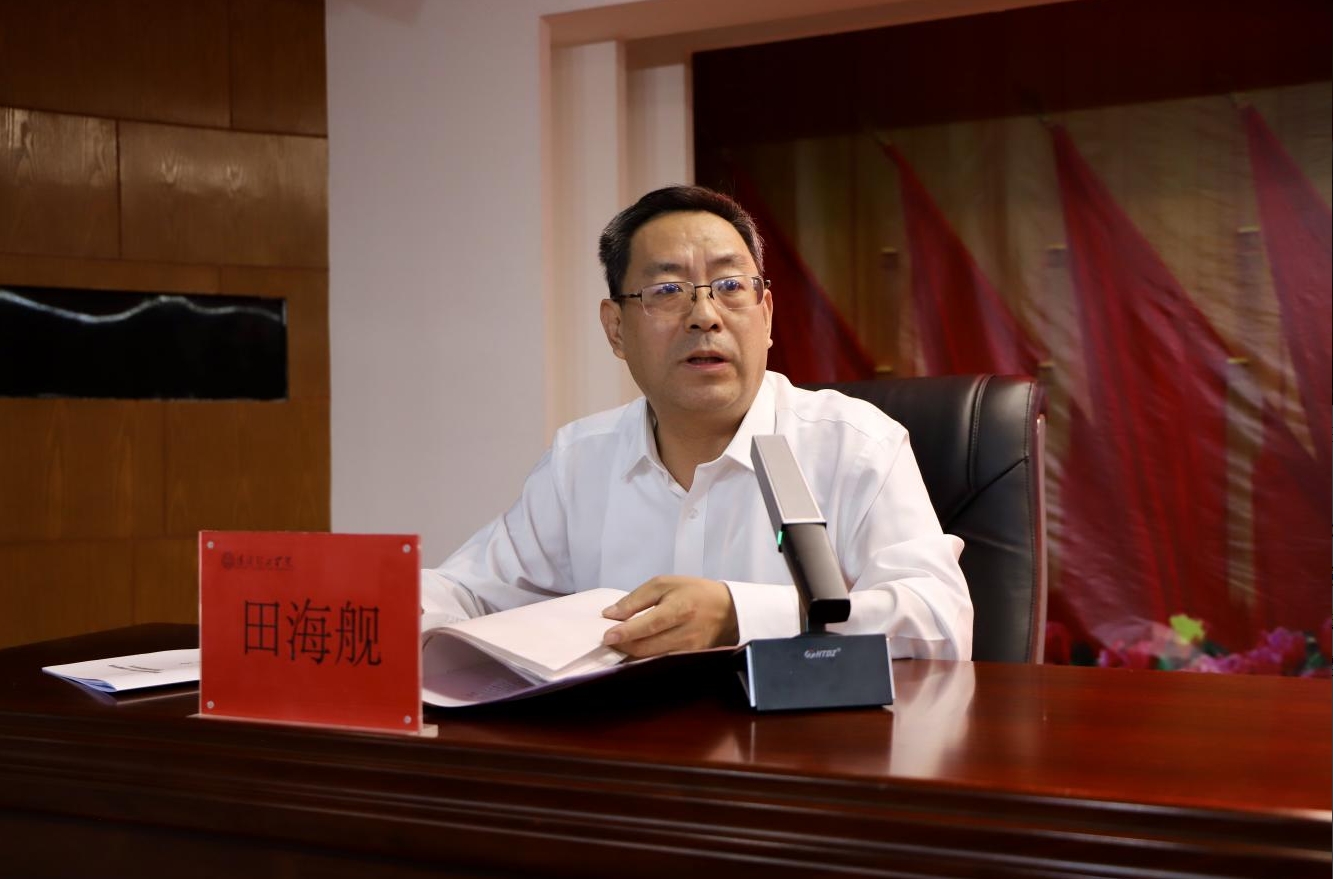 深耕经典铸魂育人 协同赋能思政课堂——首届驻保高校马克思主义经典著作研读与赋能思政课教学研讨会在Beat365中文官方网站召开